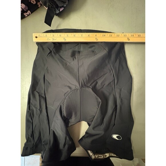 Canari size Large padded cycling shorts used condition - Picture 6 of 8
